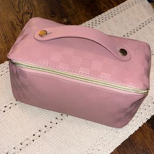 Cosmetic Bag (NWOT)